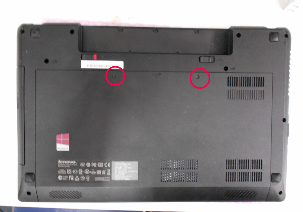 Lenovo G580 ヒンジ割れによる画面表示不具合 | パソコンドック24 名古屋・庄内緑地公園店 (西区)