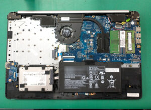 HP 17-by0004tu SSD換装後