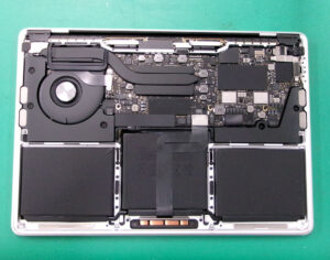 MacBook Pro 2020 13inch 内部