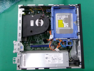 DELL OptiPlex 3070 内部1