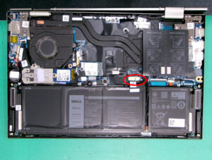 DELL Inspiron 7415 内部