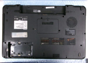 東芝 T551/58CB 裏面2