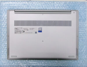 Lenovo S340-14IWL 裏面