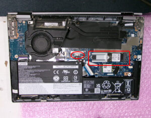 Lenovo 5-14ITL05 内部