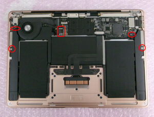 MacBook Air 2020 内部1