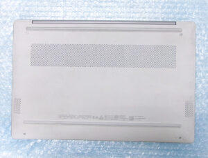 HP 245 14inch G10 裏面