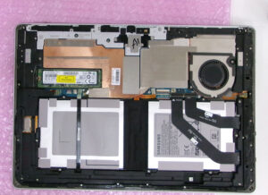 Samsung Galaxy Book12 内部3