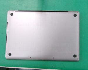 MacBook Pro 2017 裏面