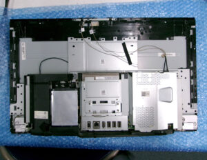 Lenovo A340-24ICK 内部1