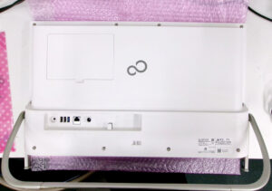 富士通 FH70/D3 裏面