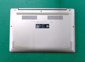 富士通 CH75/E3 裏面