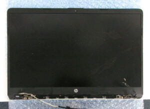 HP 15s-fq2640TU ベゼル部