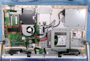 富士通 FH77/D3 SSD交換