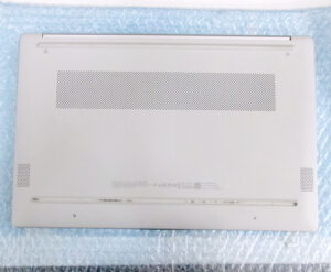 HP 15-fc0003AU 裏面