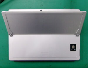 Surface Pro9 SSD取り外し