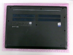 Lenovo L340-15IRH 裏面