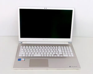 dynabook AZ/HUG 外観