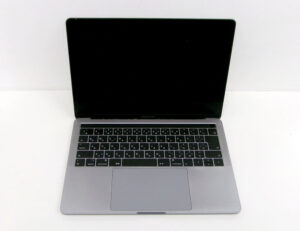 MacBook Pro Mid 2019 外観