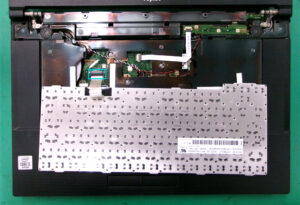 A5510/D キーボード取り外し