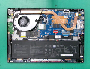 ASUS X1407Q 内部