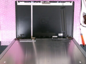 富士通 AH53/F3 液晶パネル取り外し