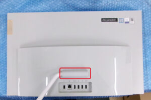 Lenovo A340-24ICK 裏面1