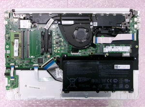 HP 15s-fq1066tu 内部1