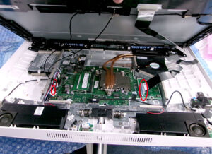 HP Pav 24-ca2002jp 内部1
