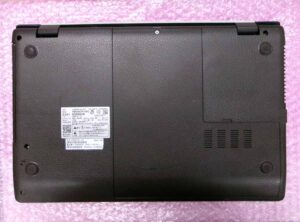 富士通 AH47/H1 裏面