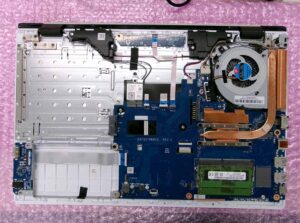 富士通 AH47/H1 内部