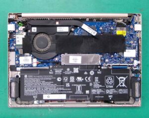 HP 13-be0039AU 内部